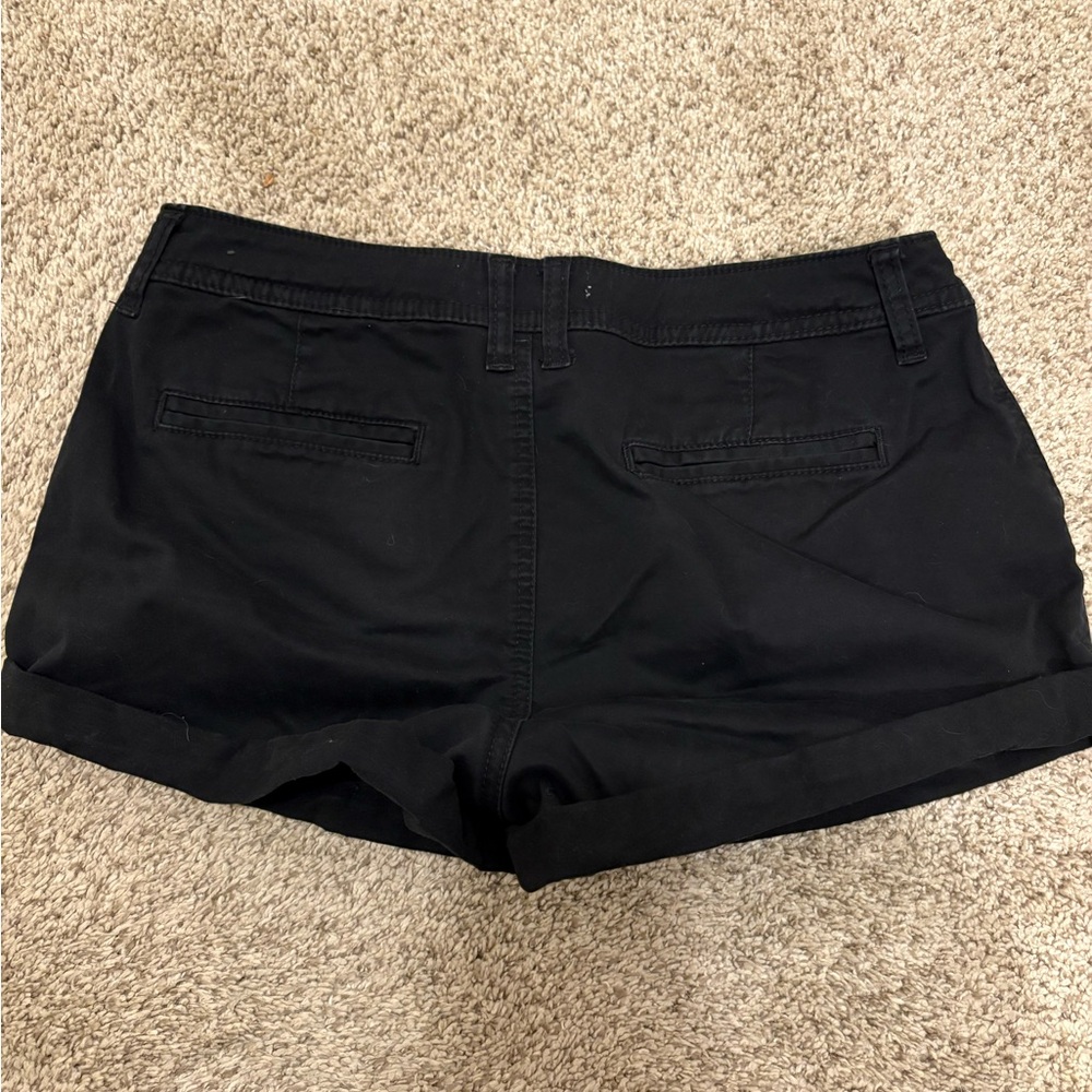 Abercrombie & Fitch Women's Black Shorts - Picture 3 of 3